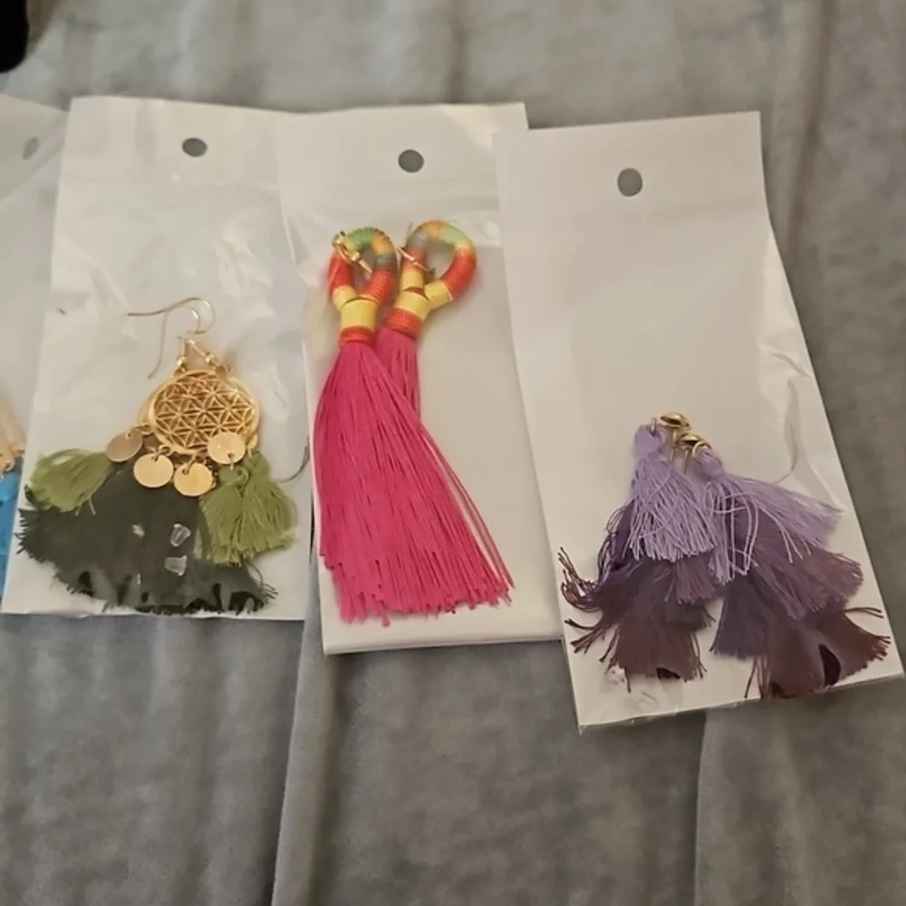 6‎ Pairs of NEW Tassel Earrings - Picture 2 of 3